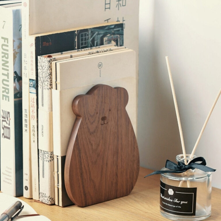 Boekensteunen van hout