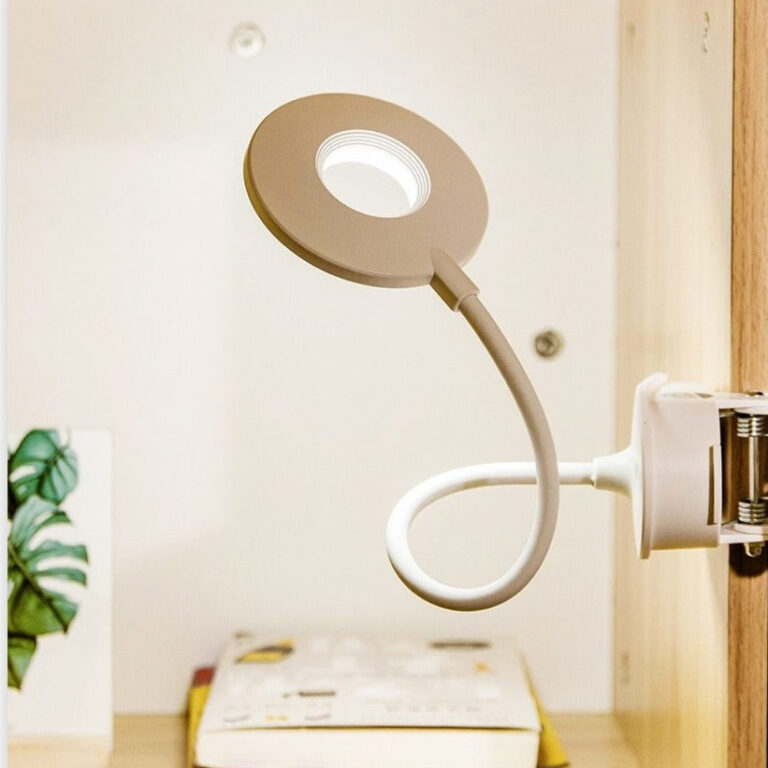 Alternative view of Leeslamp led klem
