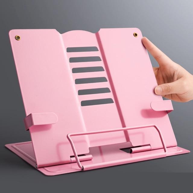 Roze metalen boekenstandaard