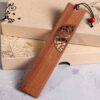 Traditionele houten boekenlegger